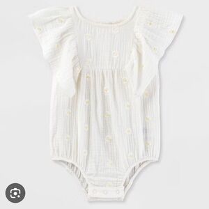 Cat & Jack White Daisy Short Sleeve Onesie, 18M
